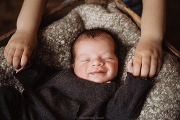 newborn livorno, studio fotografico livorno, servizio fotografico newborn, fotografo bambini livorno, servizio neonato livorno (12).jpg